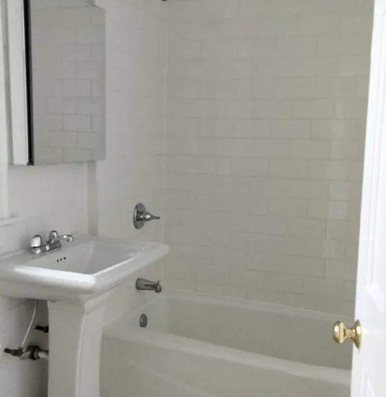 6324 Cermak Rd #2 — Photo 8