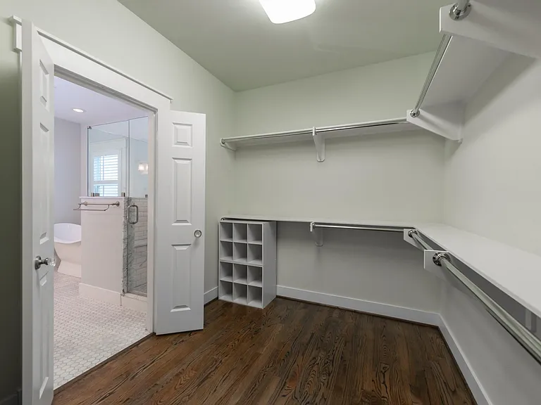 734B Allston St — Photo 16