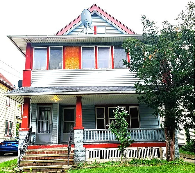 2168 W 100th St photo 1