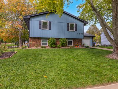 3102 Winchester Dr, Bloomington, IL, 61704