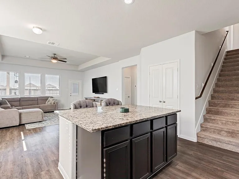 24706 Signorelli Way — Photo 9