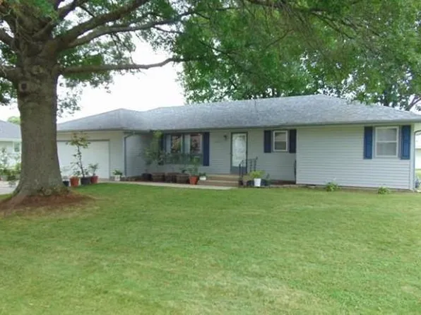 103 S Craig St, Clinton, MO 64735