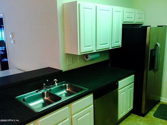 3rd image of 3711 Kirkpatrick Cir #164