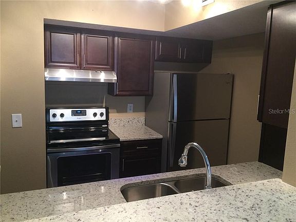 3rd image of 409 Fountainhead Cir Unit 240