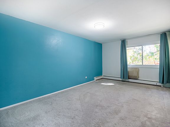 3rd image of 2632 N Windsor Dr Unit 203