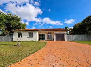 20761 SW 132nd Ct, Miami, FL 33177