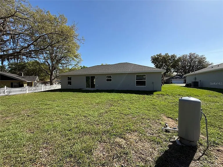 10426 SW 133rd Ave — Photo 21