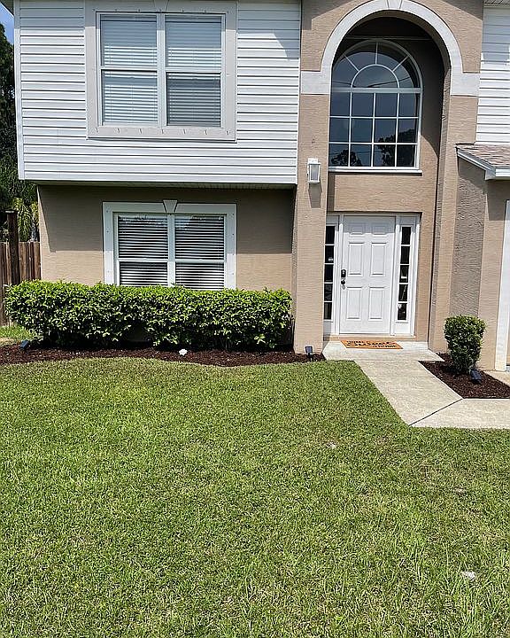 1st image of 17 Pony Ln