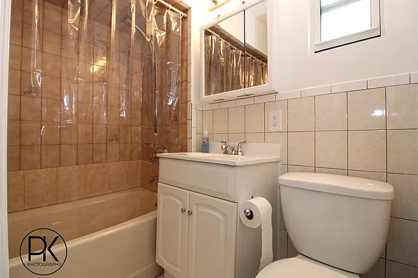 Rented by Proper Real Estate, LLC | media 9