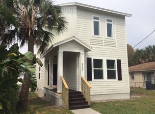 1933 Chestnut St, Tampa, FL 33607