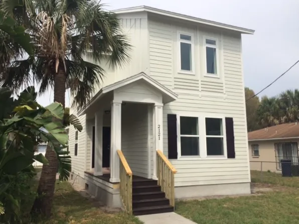 1933 Chestnut St, Tampa, FL 33607