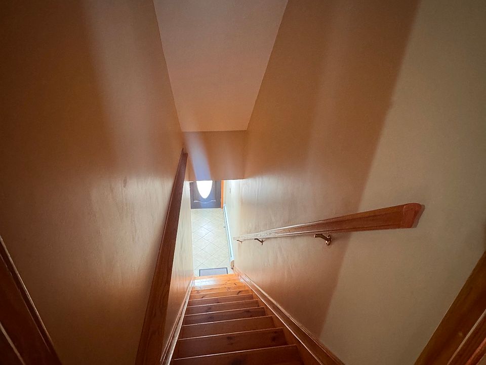 1st image of 24 McLaughlin St #5