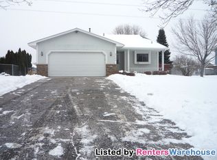 2724 94th Ave N, Brooklyn Park, MN 55444