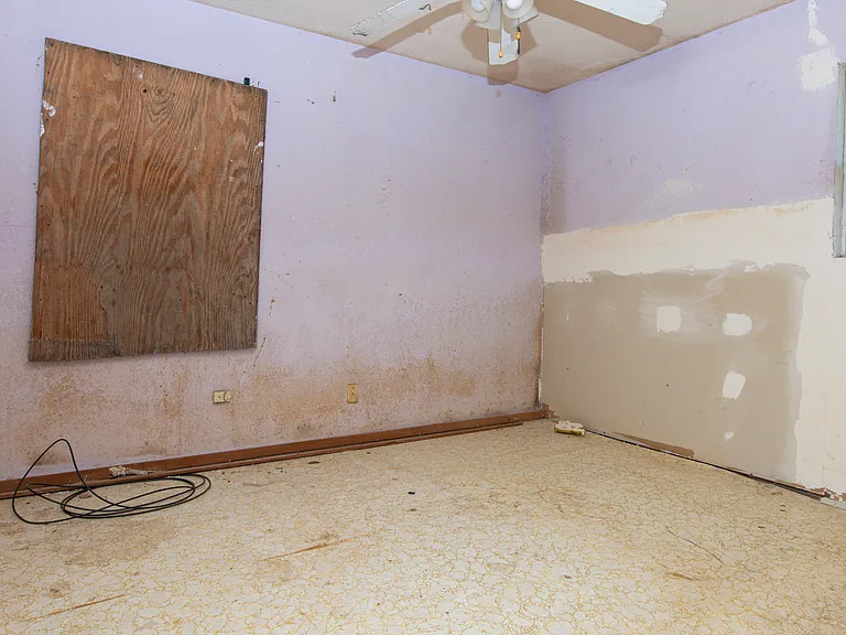 407 Nugier St — Photo 28