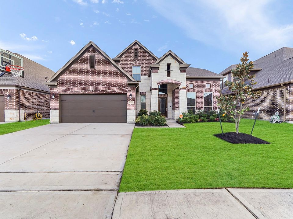 1st image of 15215 Flintridge Lake Ln