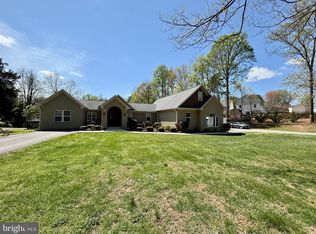 8 Boondocks Ln, Stafford, VA