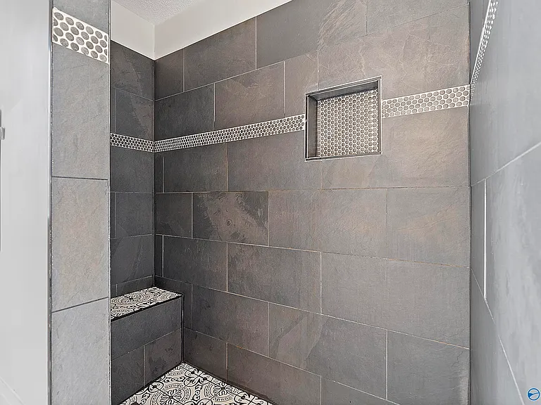 101 Cedar Hollow Ct — Photo 11