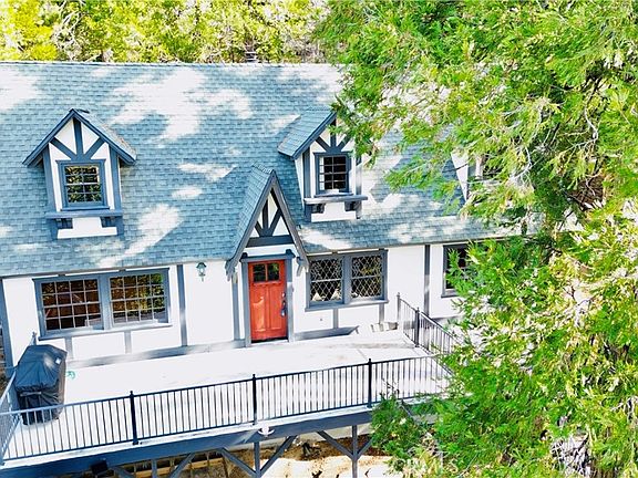 3rd image of 349 Golf Course Rd