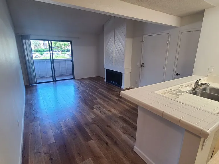 9169 Village Glen Dr #258 — Photo 8