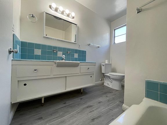 5th image of 8267 W Norton Ave #9