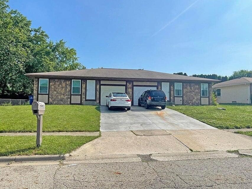 1st image of 6412-6414 Birchview Dr S