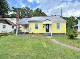 110 Harbison Ave, Masontown, PA 15461