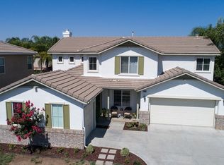 33582 Iris Ln, Murrieta, CA 92563