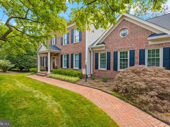 7004 Cashell Manor Ct, Rockville, MD 20855