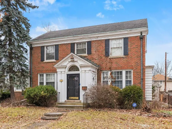 454 Arcadia Ct, Fort Wayne, IN 46807