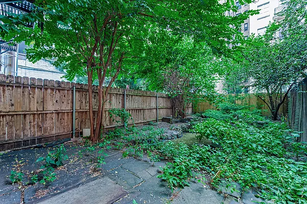 Rented by Bond New York | media 13