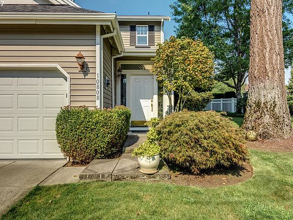 4th image of 10808 SE 18th Cir