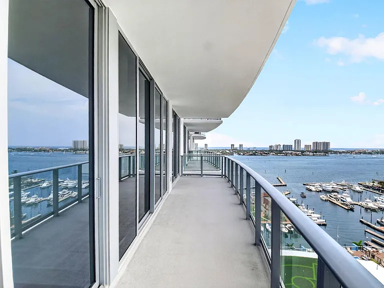 220 Lake Shore Dr #1511 — Photo 7