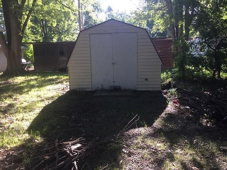2nd image of 11400 Mohawk Path #0