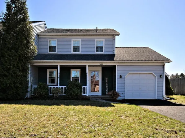 1369 Fairgrounds Rd, Hatfield, PA 19440