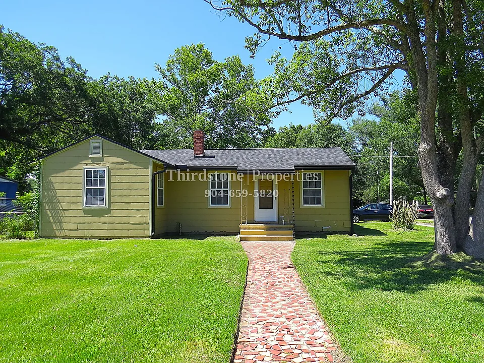 1946 Allandale Cir E