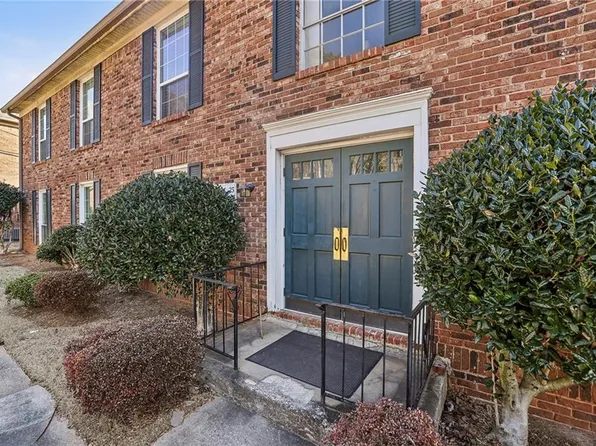 5544 Kingsport Dr #25, Sandy Springs, GA 30342