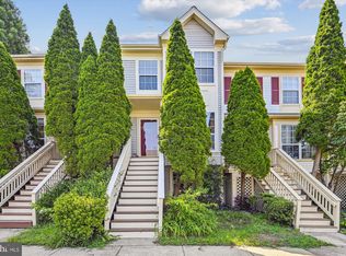 14136 Autumn Cir, Centreville, VA 20121