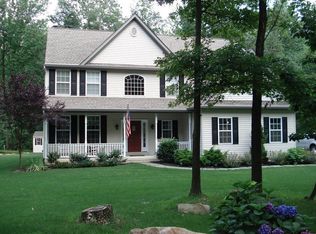 678 N Sandy Hill Rd, Coatesville, PA 19320