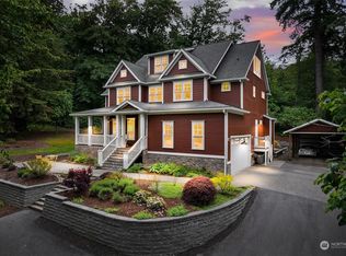 5310 E Hillcrest Dr, Pt Orchard, WA 98366