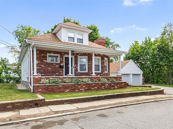 2nd image of 70 Tucker Ave
