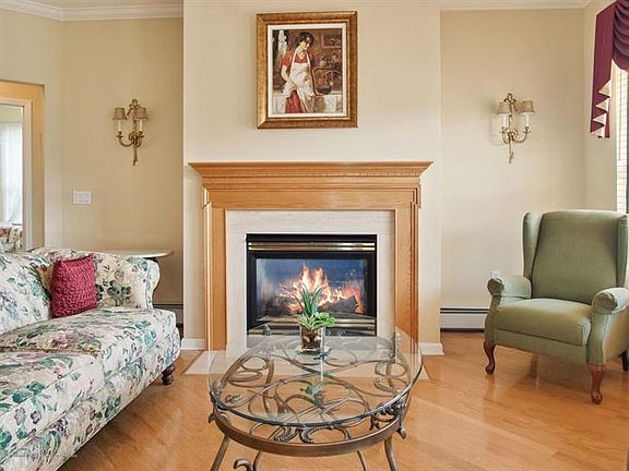 2nd image of 50 Deerchase Ln #1001