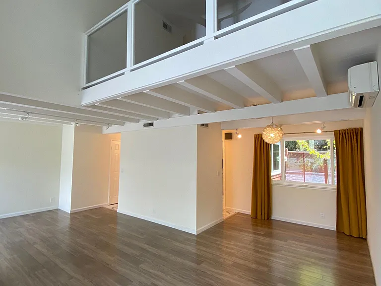 1743 Alma St — Photo 4