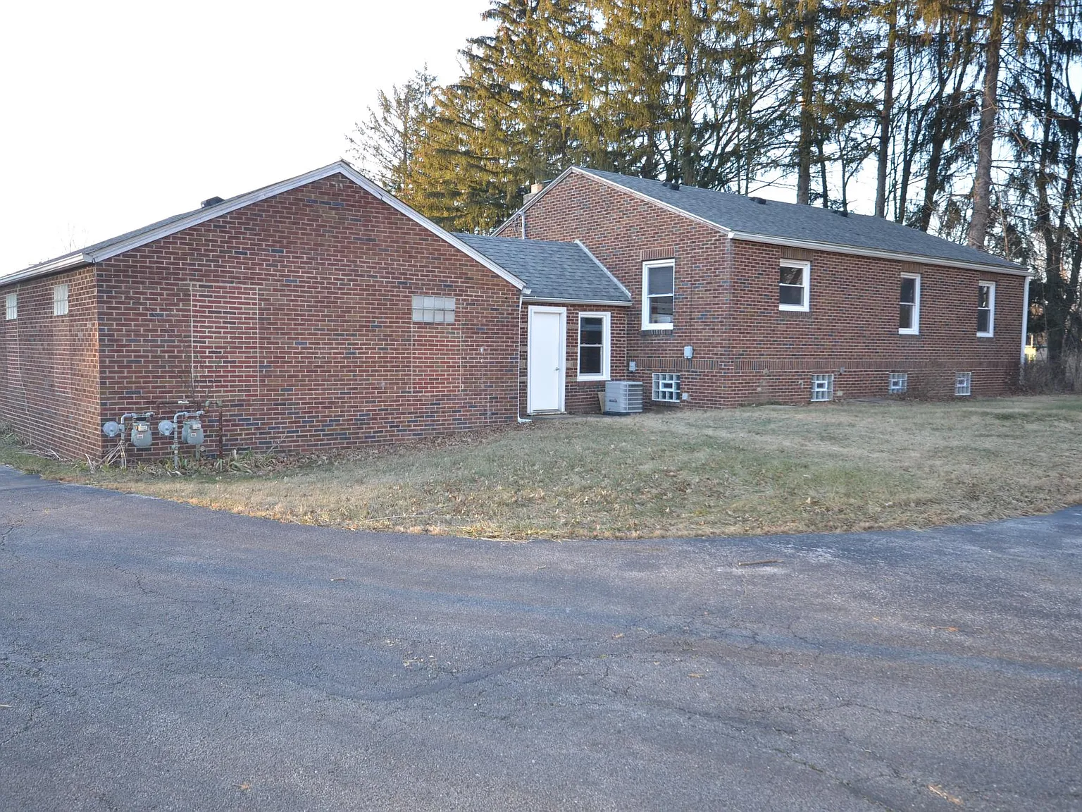 2 bed, 1266 sqft, $1,395 — Photo 3
