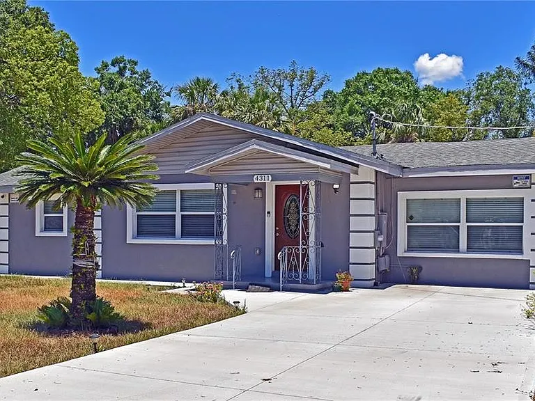 4311 W Virginia Ave — Photo 2
