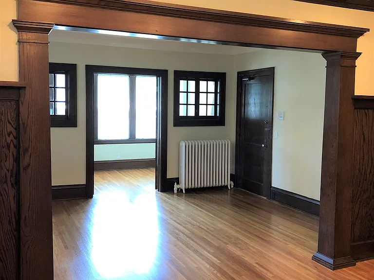 1899 Selby Avenue — Photo 34