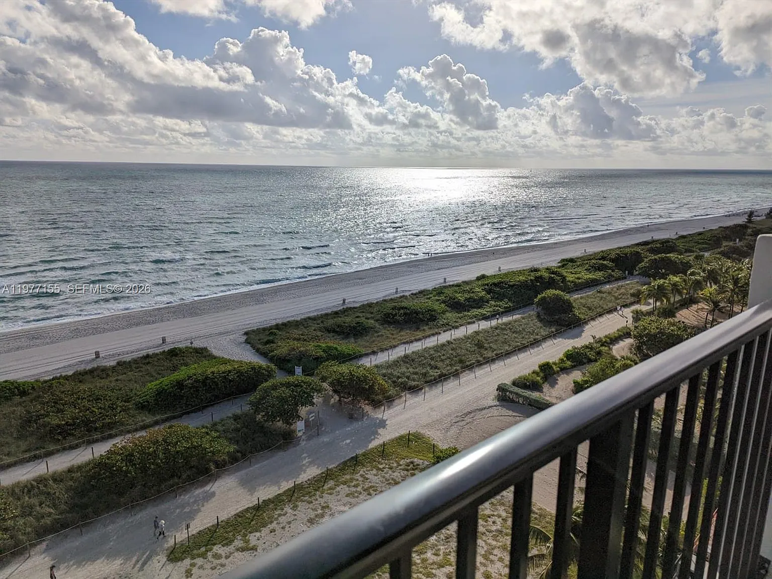 Manatee Condo — Photo 4