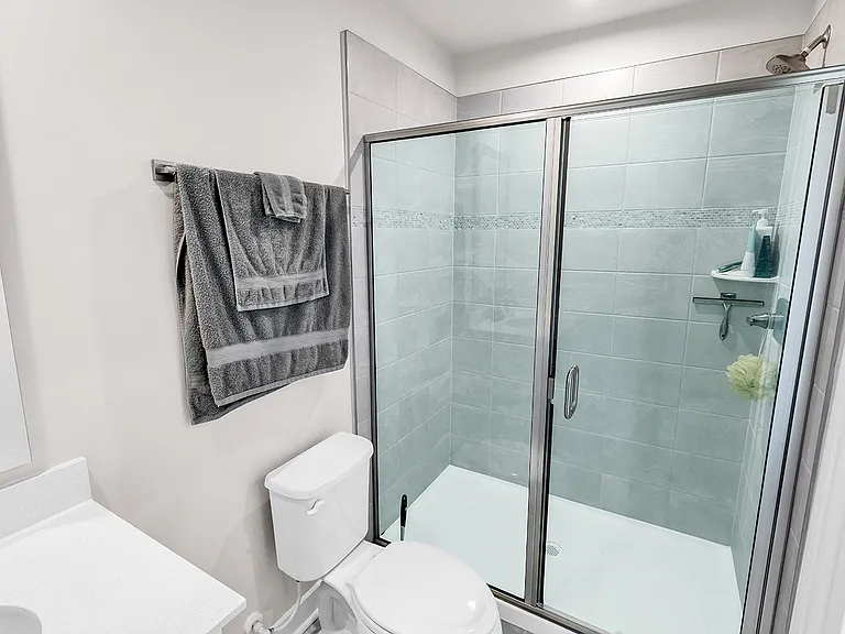 2504 Rowyn St — Photo 31