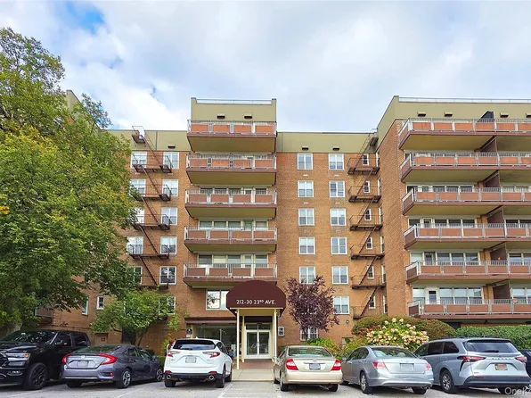 212-30 23rd Ave #1H, Bayside, NY 11360