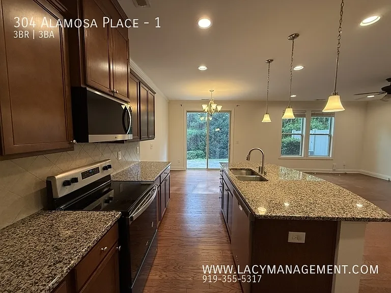304 Alamosa Pl #1 — Photo 7