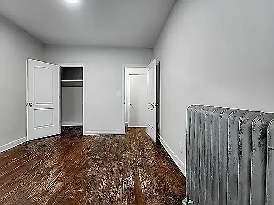 Bedroom, photo 2